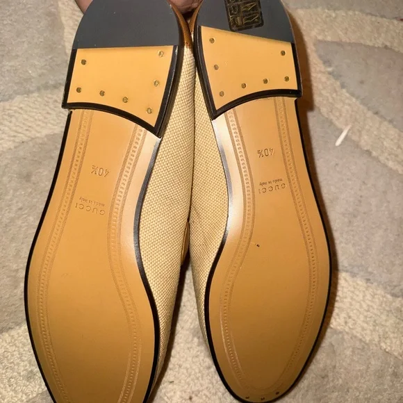 Gucci Tan and Brown Loafers with Green Accent - Picture 15 of 16